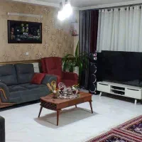 مبل هفت نفره با گل میز