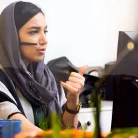 بازاریاب تلفنی خانم