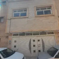 اجاره ۹۰ متری ترتمیز رنگ امیزی شده|اجارهٔ آپارتمان|اصفهان, ناصرخسرو|دیوار