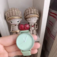 ساعت ۱۰۰ هزار تومان