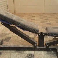 نیمکت و رک دمبل