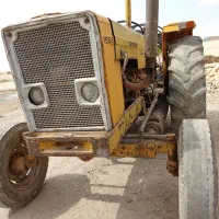 تراکتور کمپرسور در حد بدون ریال خرج آماده بکار