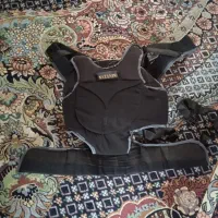 نگهدارنده بچه یا همون آغوشی