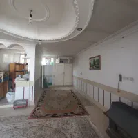 ویلایی-همکف-بالا-نزدیک-به-خیابان