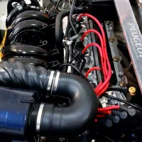 همکار مکانیک با کار فراوان نیازمندیم