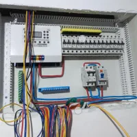 برق کشی ساختمان ، نصب هالوژن لاین نوری یا...