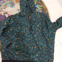 کاپشن|لباس|صفادشت, |دیوار