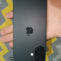 آیفون ۱۶ نرمال