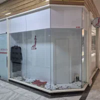 ۱۹ متر تجاری پاساژ امین همکف اصلی دو بر