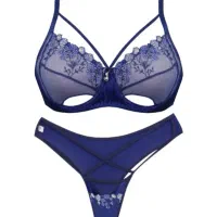 شورت وسوتین