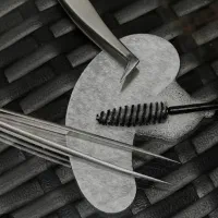 خدمات مژه و ابرو (لیفت، لمینت، کاشت هیدن)