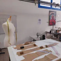 نیازمند همکاری با کارگاه خیاطی|خدمات پیشه و مهارت|تهران, فرمانیه|دیوار