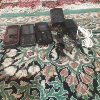 3عدد گوشی فروشی