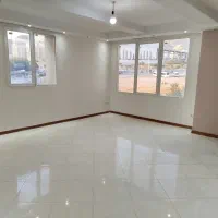آپارتمان۱۱۰متری آسمان دریاچه چیتگر.تخلیه.منطقه22