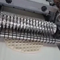 چونه پهن کن ناخن زن