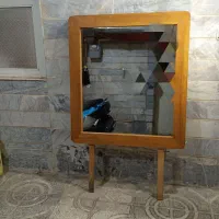 آینه قاب دار پایه دار با تخفیف ویژه