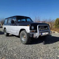 پاترول ۴در ۴سیلندر نو و فابریک مشکی نقره‌ای