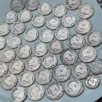 ۴۴ عدد سکه شاهی همه با هم ۵ میلیون تومن