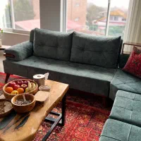 مبل ال ۷نفره رنگش سبزه به همراه دوعدد میز وسط چوبی|مبلمان خانگی و میز عسلی|تنکابن, |دیوار
