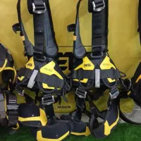 دو عدد هارنس در حد نو