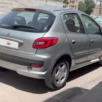 پژو۲۰۷ دستی مدل۴۰۲ تیتانیوم‌