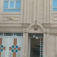 خانه-دو-طبقه-240-متری-روی-پیلوت-درویلاشهر-نجف-آباد