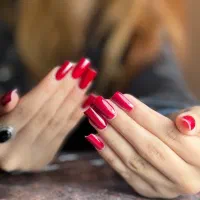 کاشت ناخن فقط 290 / آموزش کاشت|خدمات آرایشگری و زیبایی|اهواز, نادری|دیوار