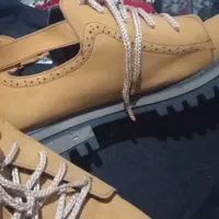 کفش|کیف، کفش، کمربند|بیرجند, |دیوار