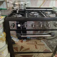 اجاق گاز  5 شعله سالم و تمیز