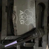 میکروفن akjدستی ‌وهدست دار