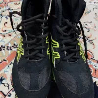 کفش کشتی نو سایز ۴۳ فقط ۵۰۰ هزار تومان