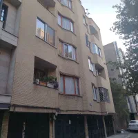 ۱۱۰ متری هنرستان