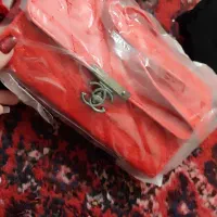 لباس وکیف ۲۰۰ تومن