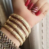 بدلیجات،النگوی زنانه ۸میلی کپی طلا