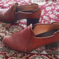 سه جفت کفش چرم وطبی