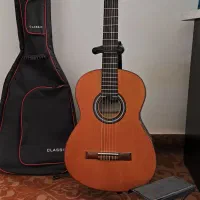 فروش گیتار با وسایل