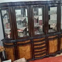 بوفه چوبی بزرگ