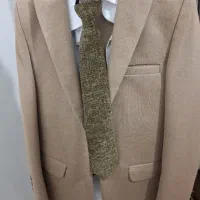 کت و شلوار با کالج در حد
