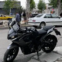 آر اس ۲۰۰ مدل ۱۴۰۰