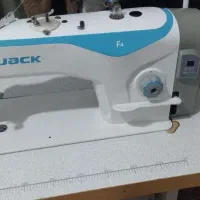 چرخ خیاطی صنعتی جک f4باسردوزپنج نخ دینام سرخود