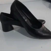 تعدادی کفش روفرشی وبیرونی سالم قیمت مناسب