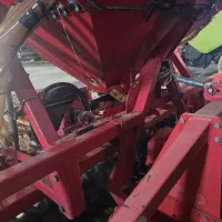 تراکتور نیوهلند کمبینات گاسپاردو|ماشین‌آلات صنعتی|اصفهان, زیار|دیوار