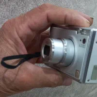 دوربین عکس برداری وفیلم برداری  فوجی (اصل ژاپن )|دوربین عکاسی و فیلم‌برداری|شیراز, مسلم|دیوار