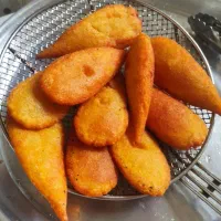 کتلت نیمه آماده فقط سرخ کن ولذت ببر.