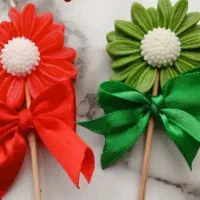 باکس گل و گیفت|گل مصنوعی|ری, فیروزآبادی|دیوار