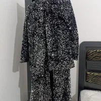 کت شلوار نو پولکی براق