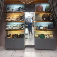 ویترین مغازه