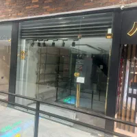 ۱۷ متر مغازه در دو طبقه بالاتر از میدان ولیعصر