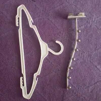 تجهیزات لباس فروشی