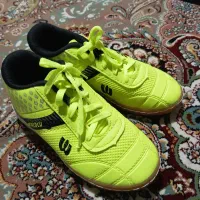 کفش فوتبال بچگانه سایز ۳۱